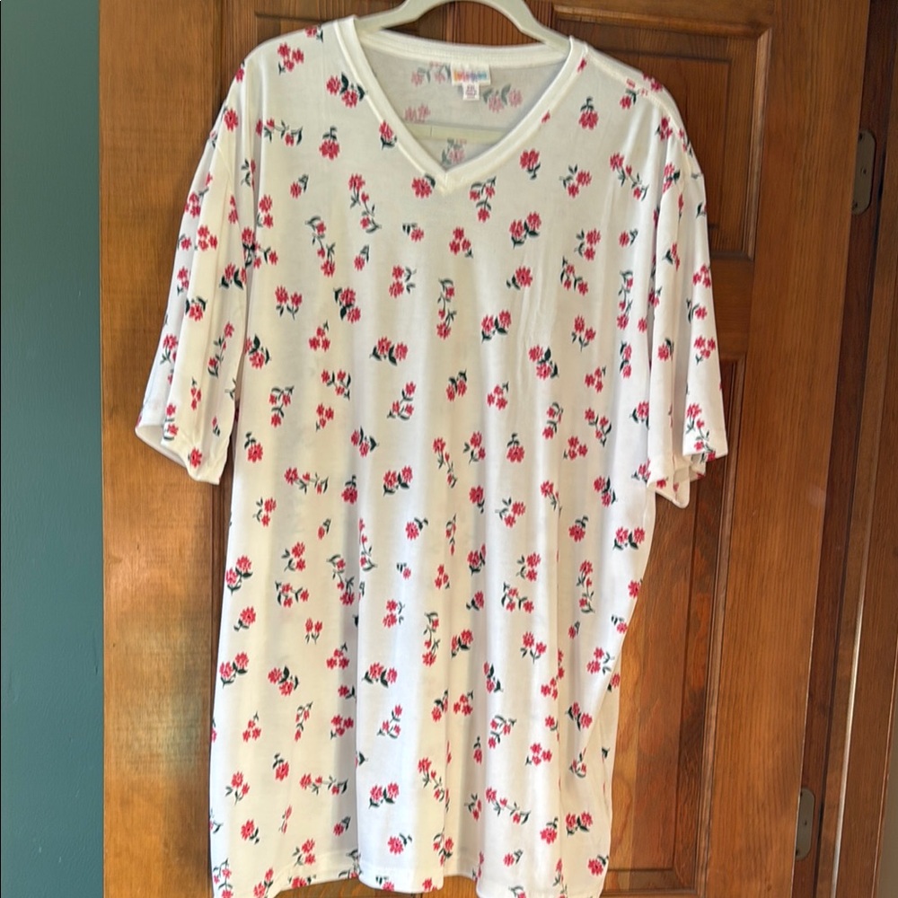 Floral Print V-Neck Top, never worn